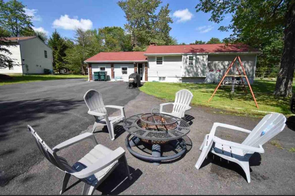 Family /friends Getaway Holiday home Tobyhanna